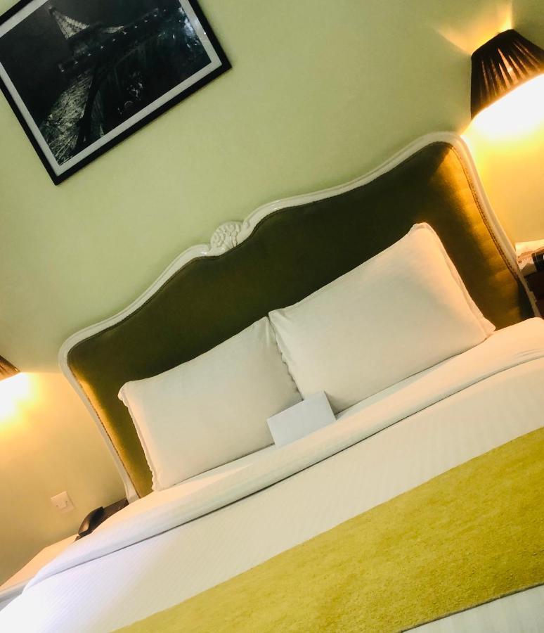 Detente Hotel Abidjan Exterior photo