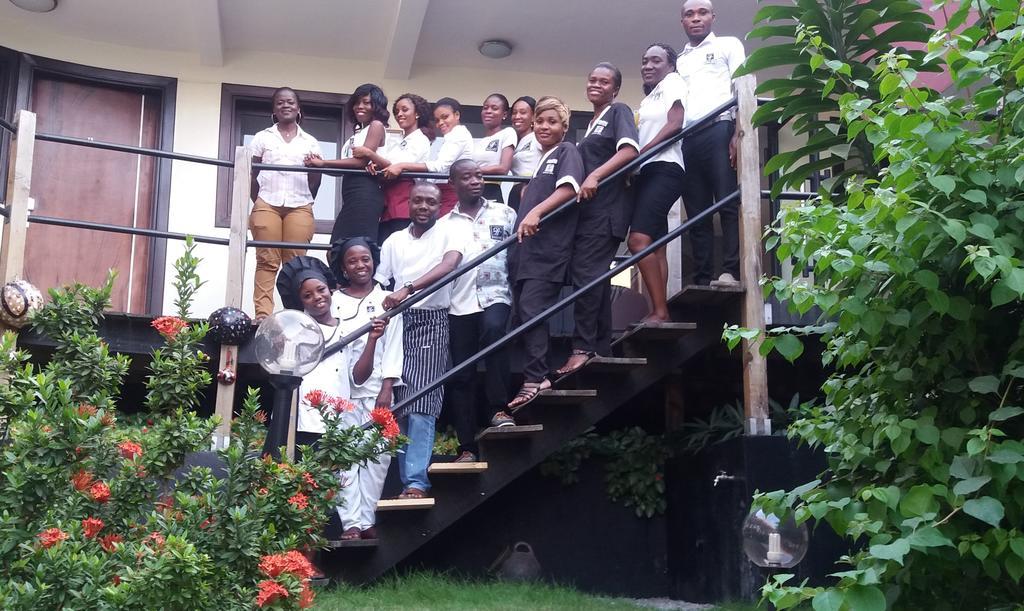 Detente Hotel Abidjan Exterior photo