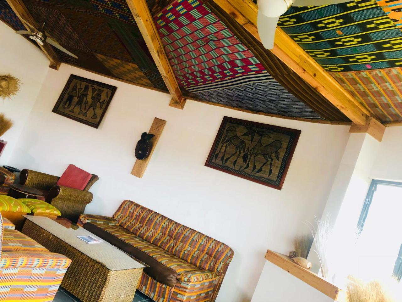 Detente Hotel Abidjan Exterior photo