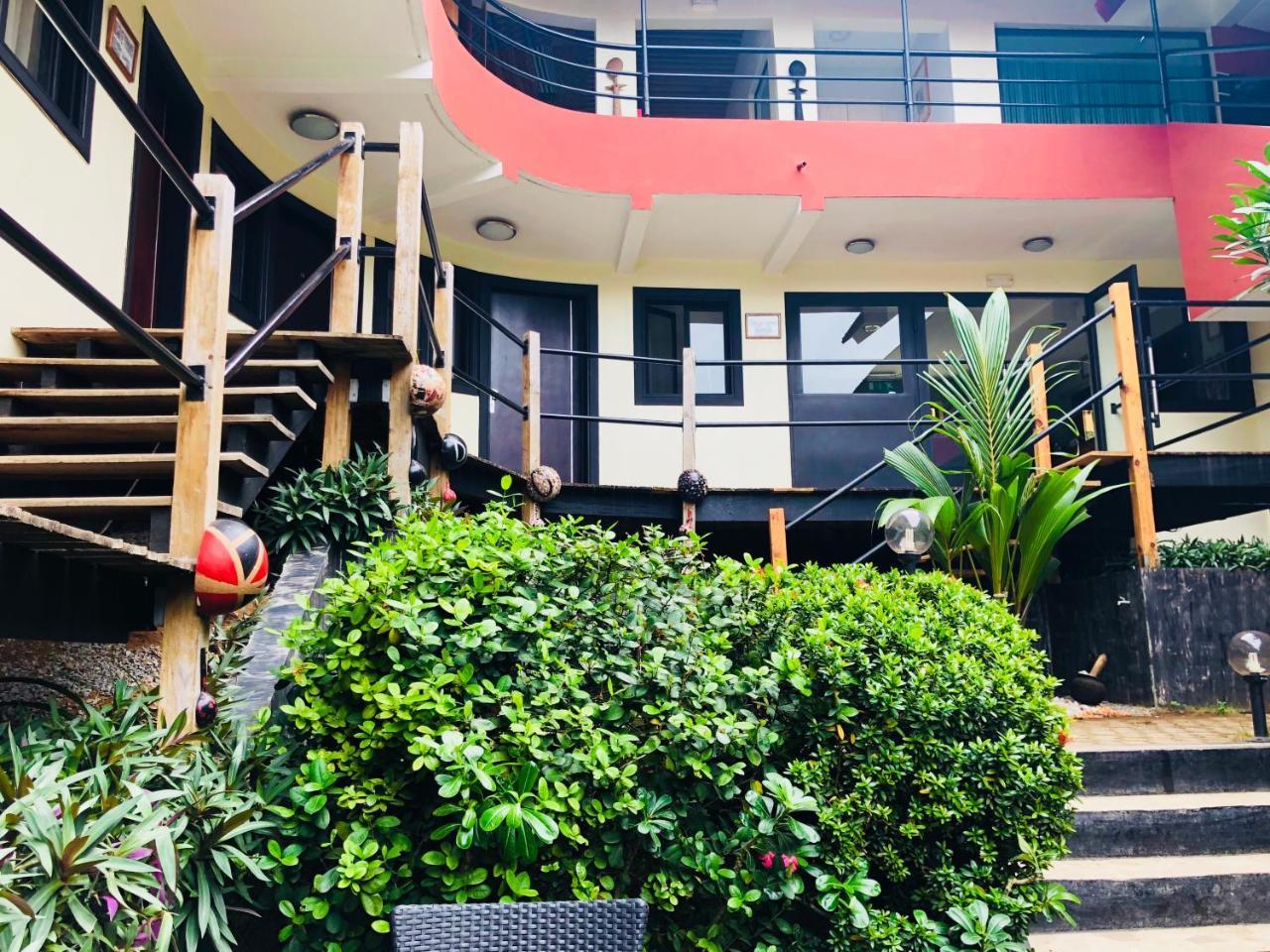 Detente Hotel Abidjan Exterior photo